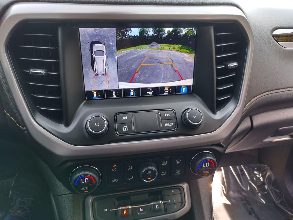 2023 GMC Acadia