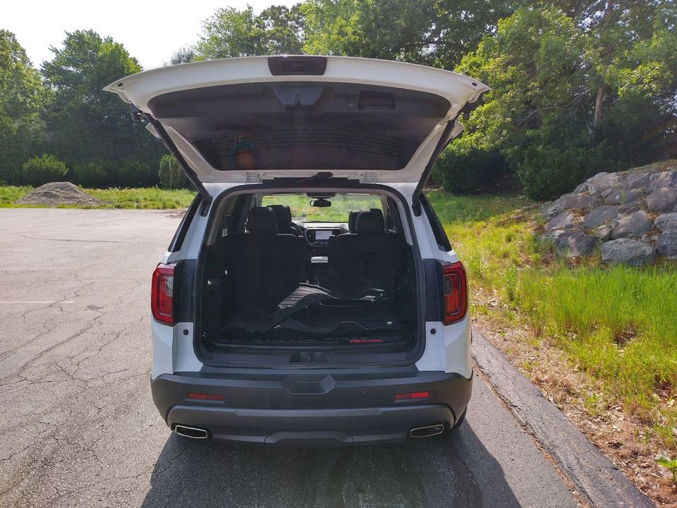 2023 GMC Acadia