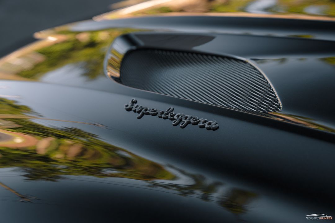 2019 Aston Martin DBS