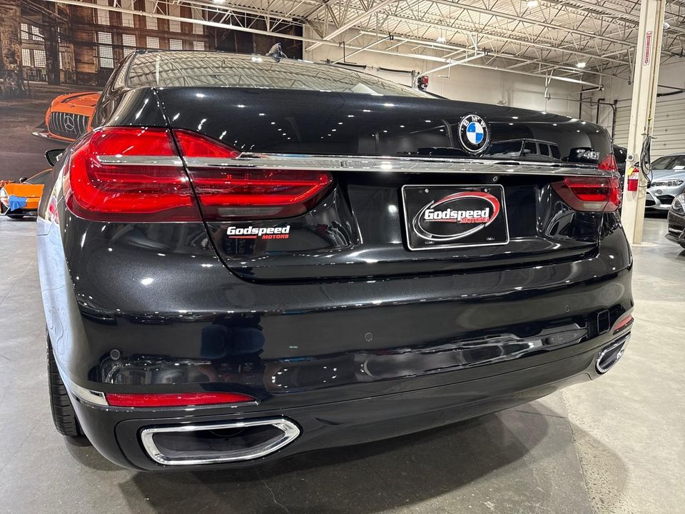 2017 BMW 740i