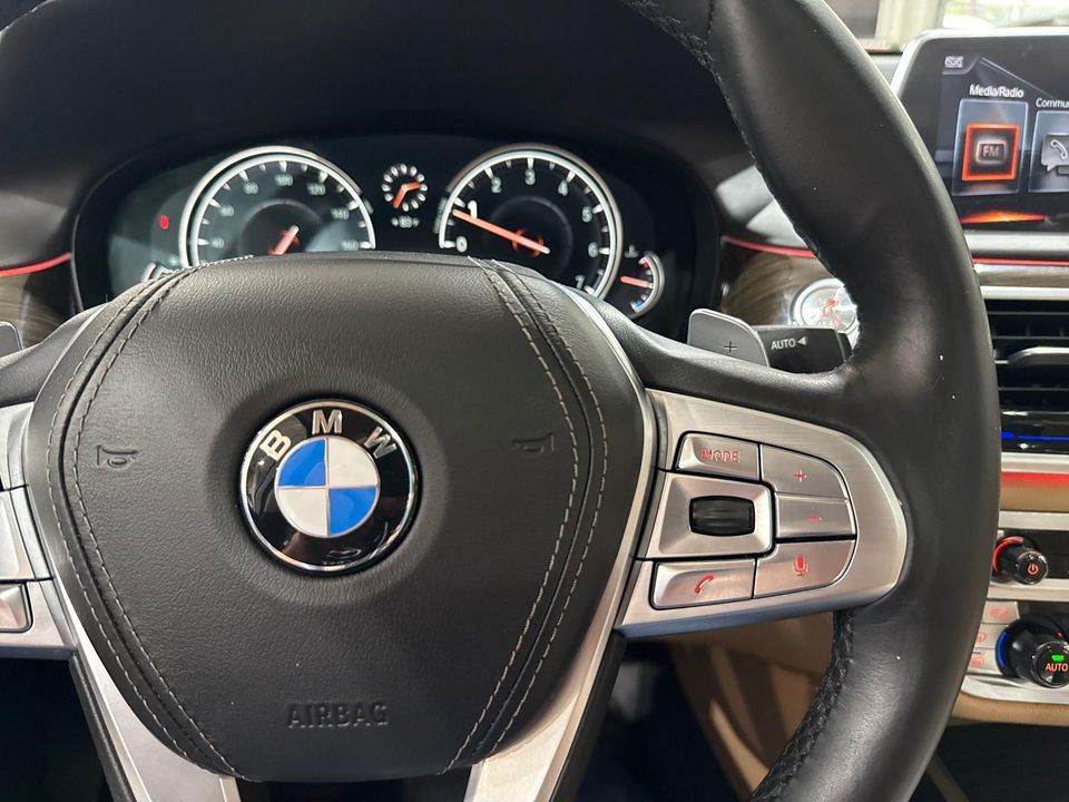 2017 BMW 740i