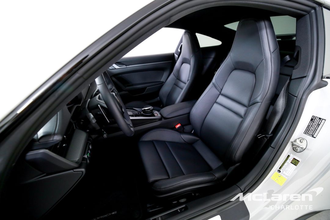 2025 Porsche 911