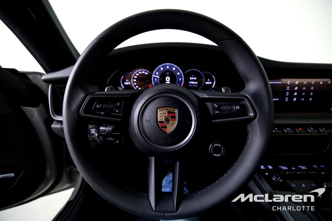 2025 Porsche 911