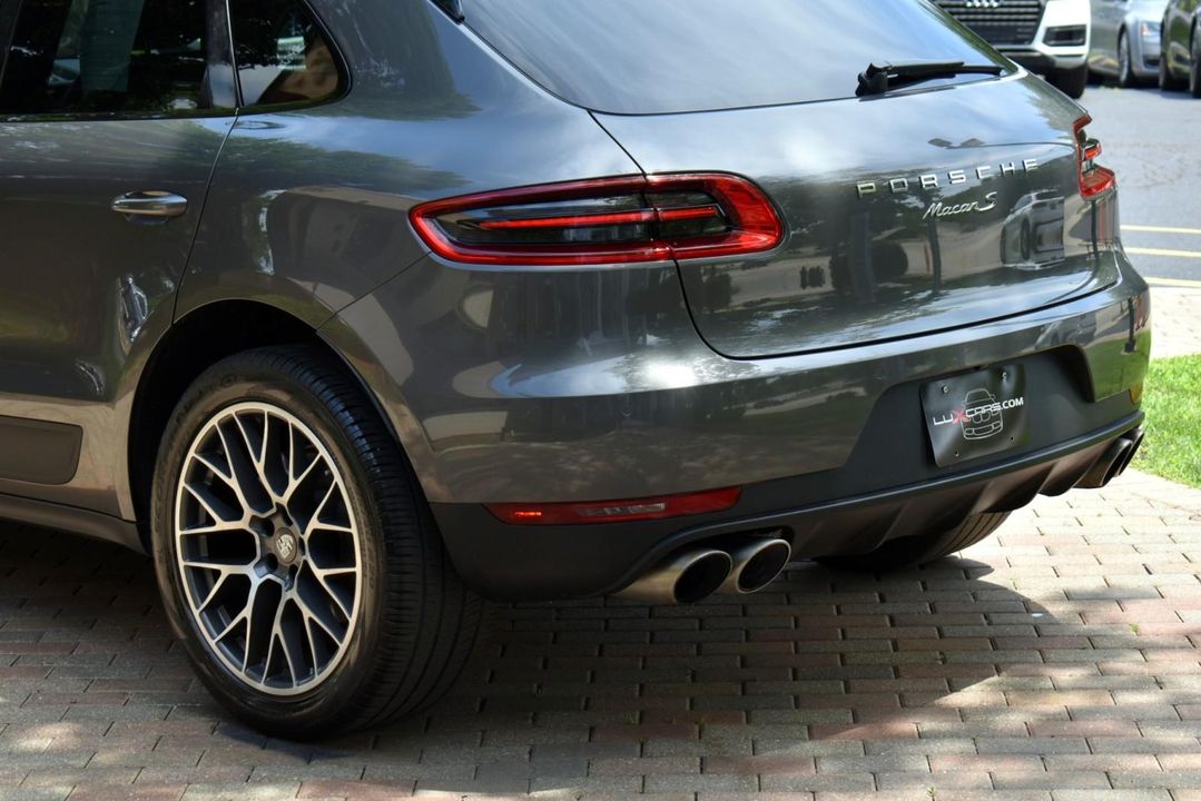 2017 Porsche Macan