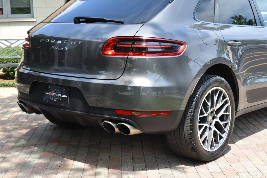 2017 Porsche Macan