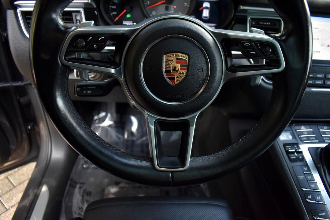 2017 Porsche Macan