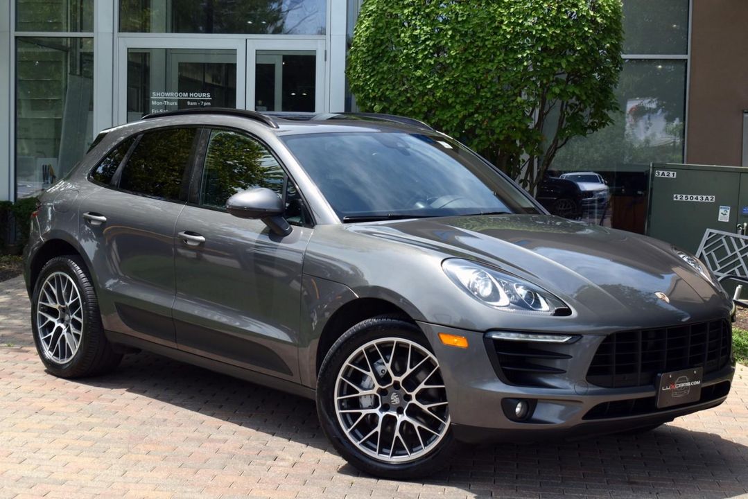2017 Porsche Macan