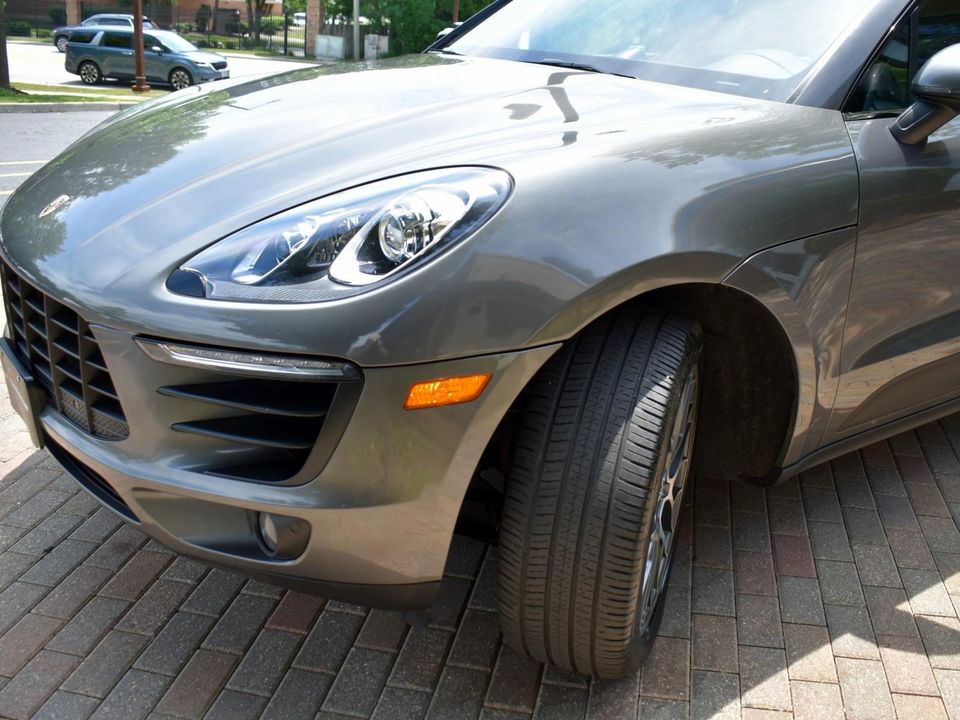 2017 Porsche Macan
