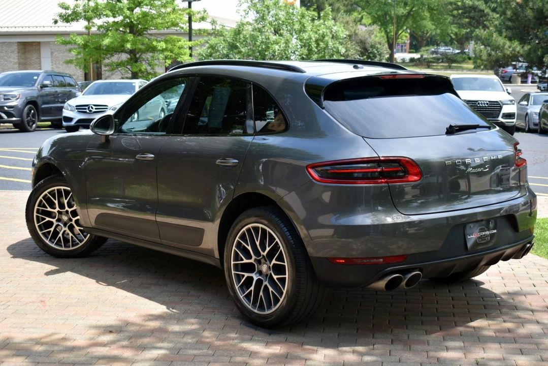 2017 Porsche Macan