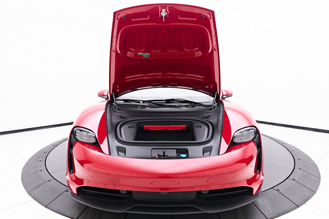 2024 Porsche Taycan