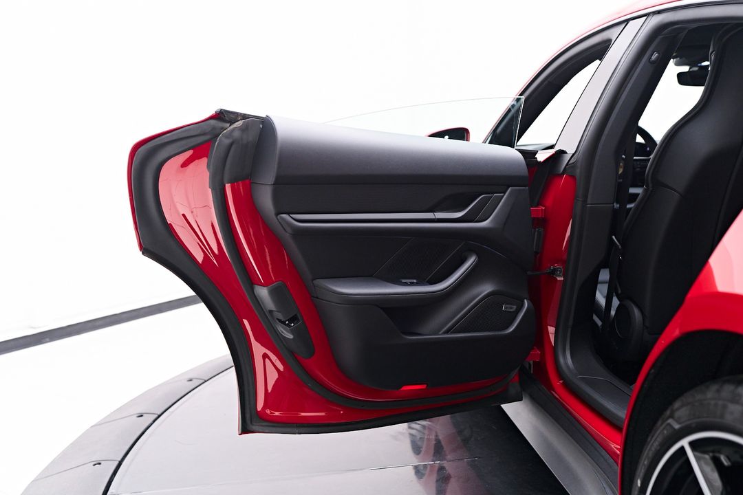 2024 Porsche Taycan