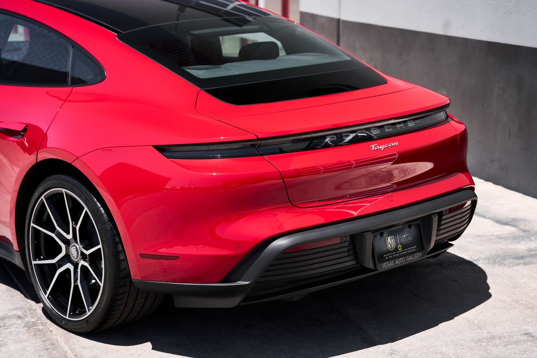2024 Porsche Taycan