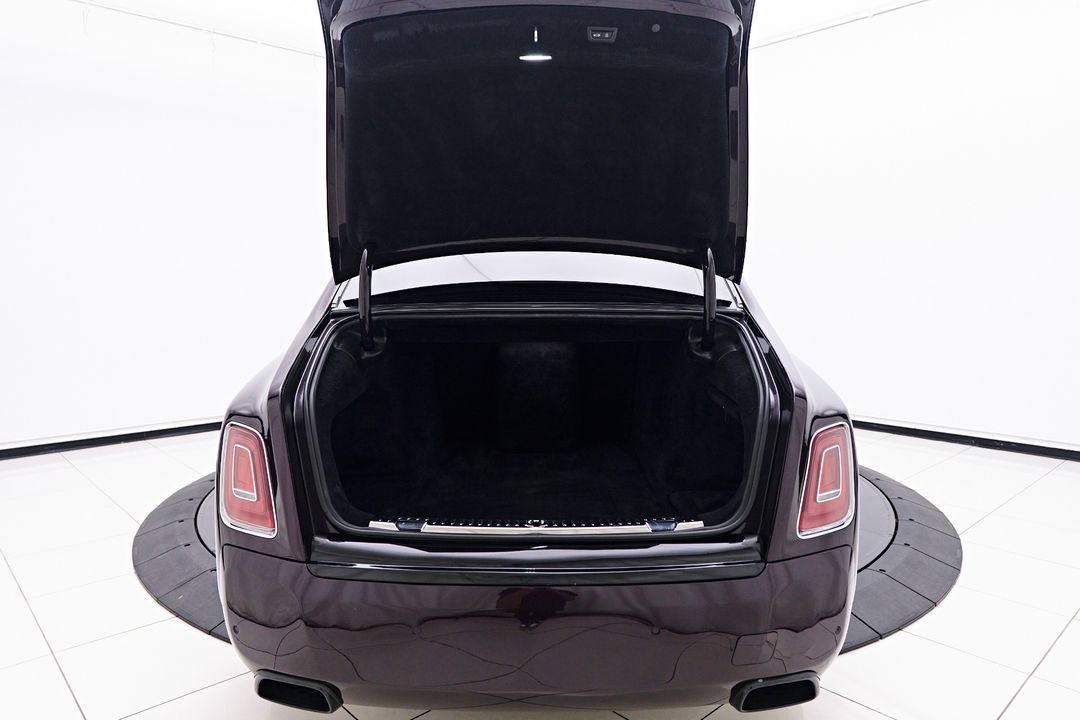 2019 Rolls-Royce Phantom