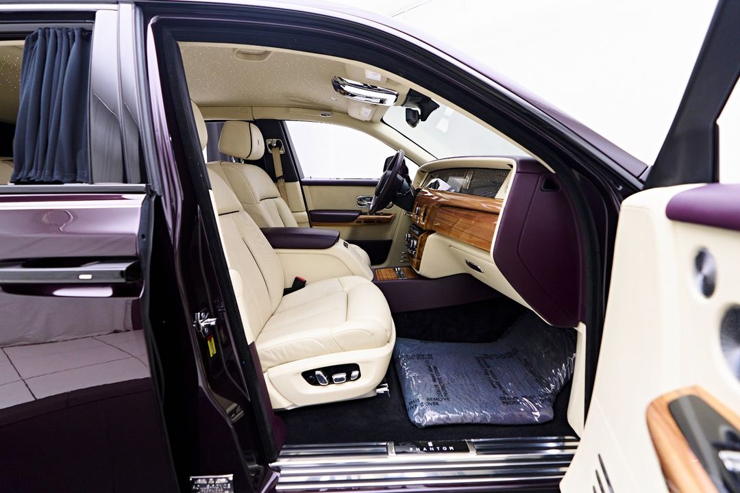 2019 Rolls-Royce Phantom