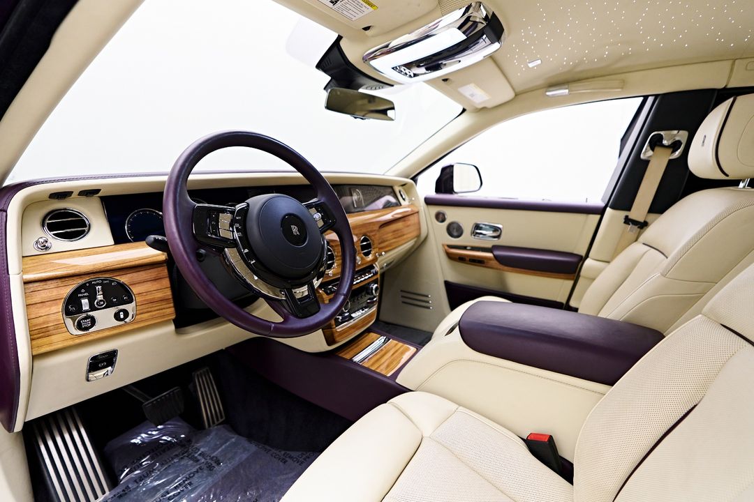 2019 Rolls-Royce Phantom