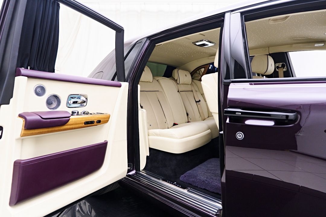 2019 Rolls-Royce Phantom
