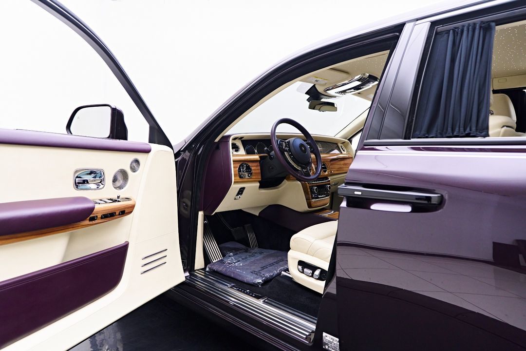 2019 Rolls-Royce Phantom