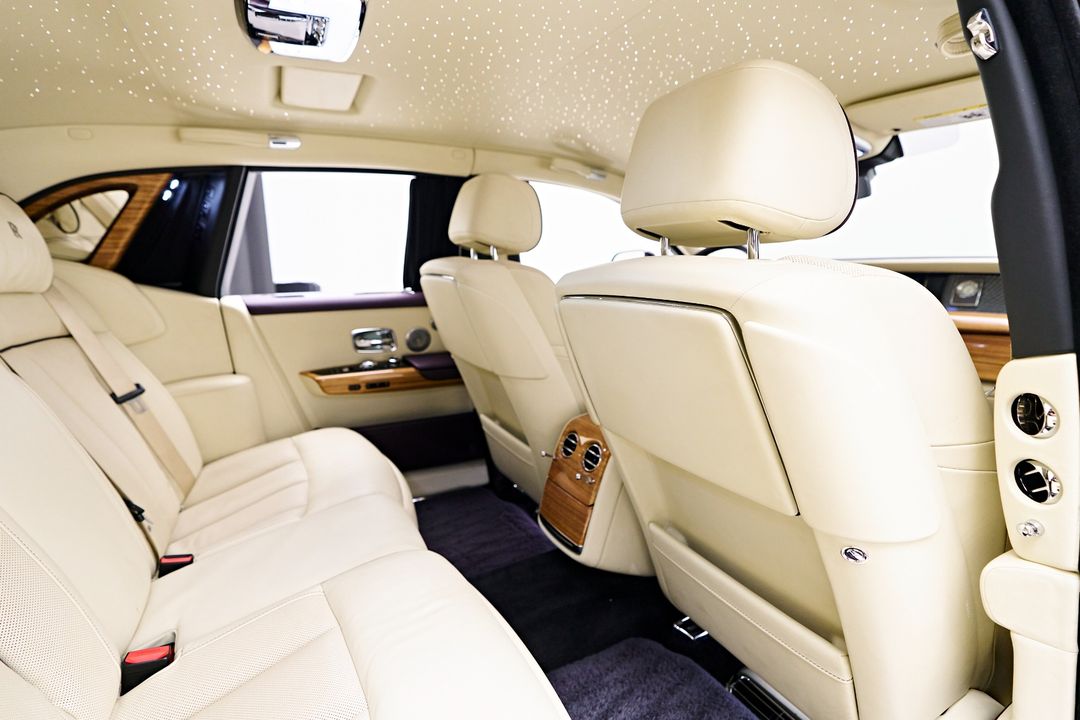 2019 Rolls-Royce Phantom