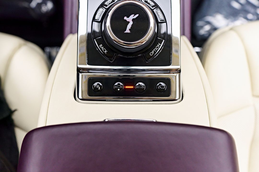 2019 Rolls-Royce Phantom