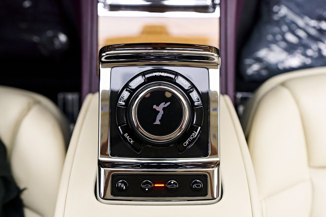 2019 Rolls-Royce Phantom