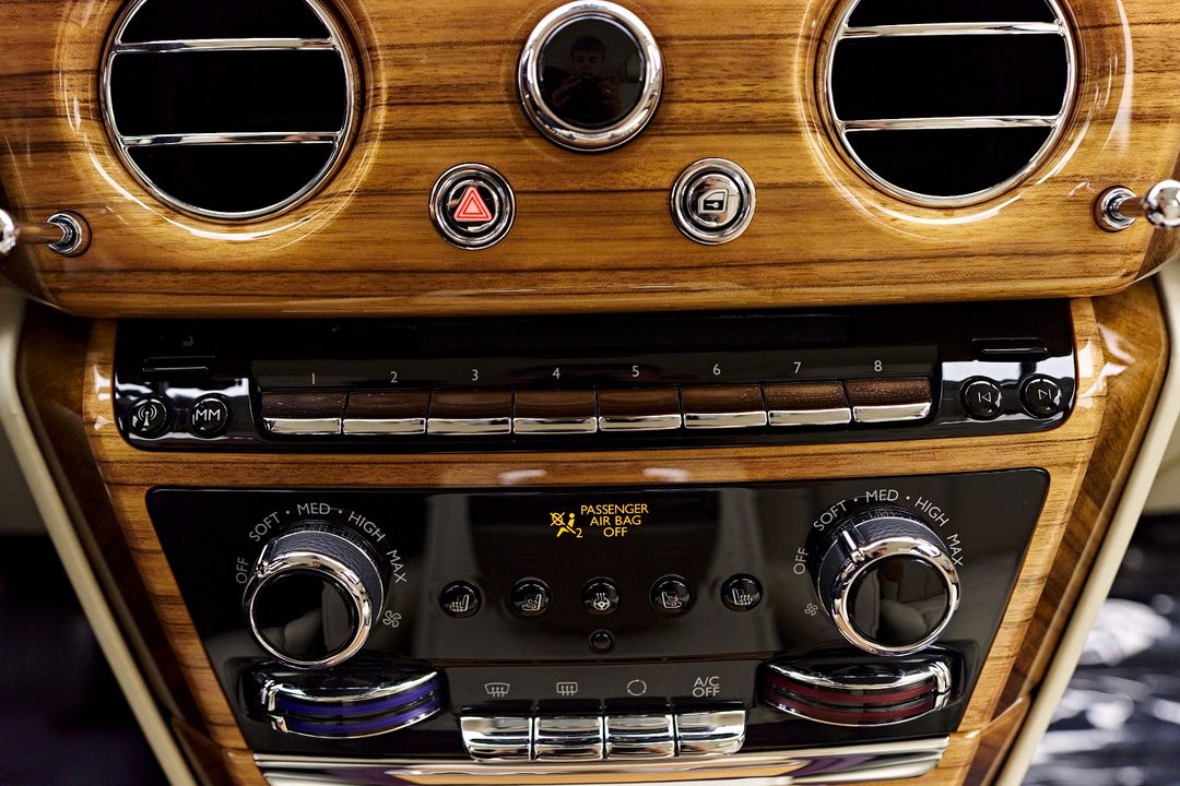 2019 Rolls-Royce Phantom