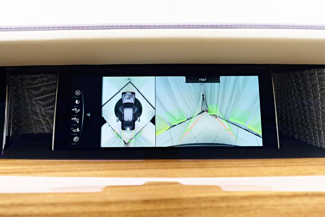 2019 Rolls-Royce Phantom