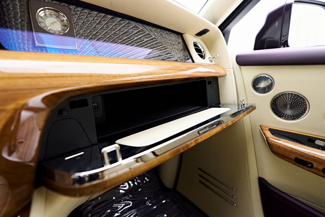2019 Rolls-Royce Phantom
