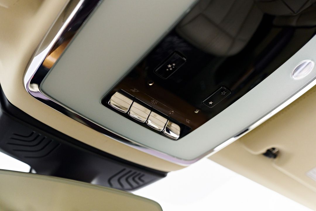 2019 Rolls-Royce Phantom