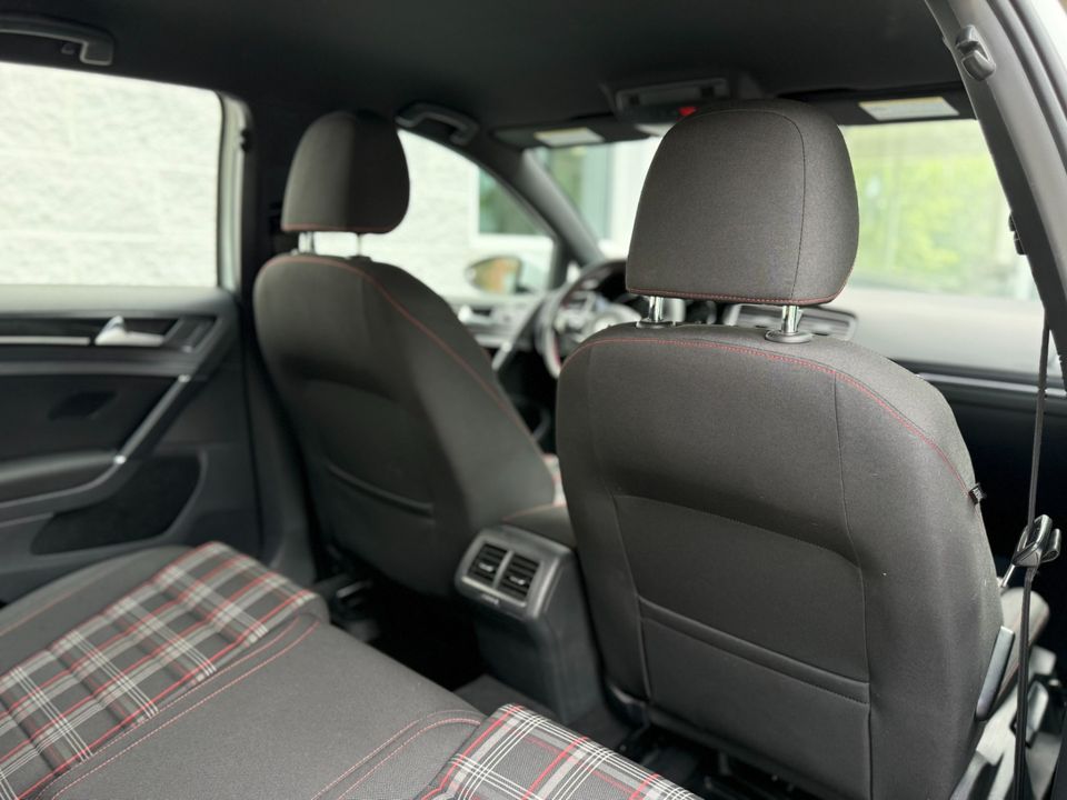 2017 Volkswagen Golf GTI