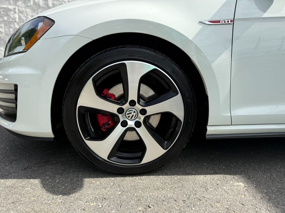 2017 Volkswagen Golf GTI