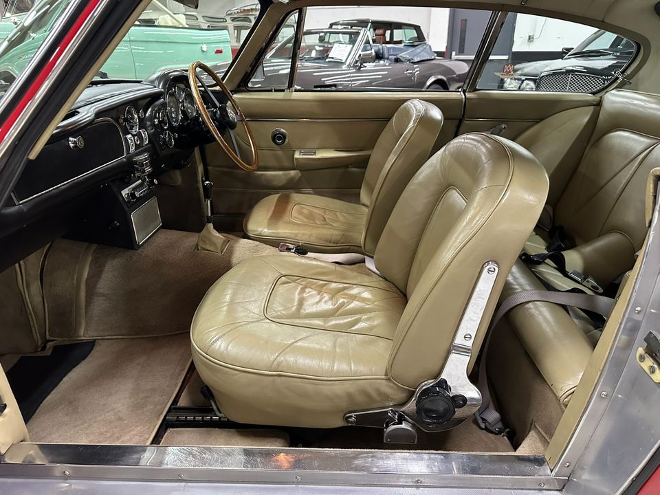 1966 Aston Martin DB6