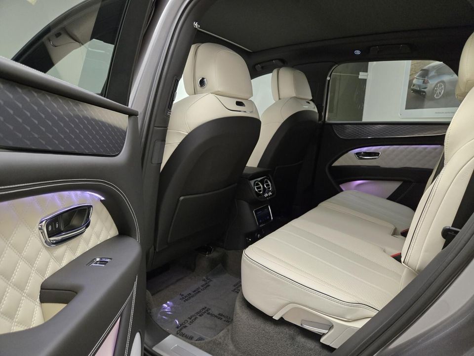 2022 Bentley Bentayga