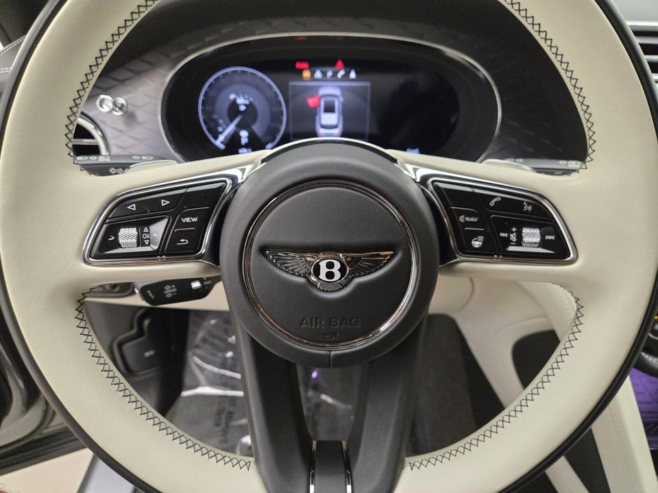 2022 Bentley Bentayga