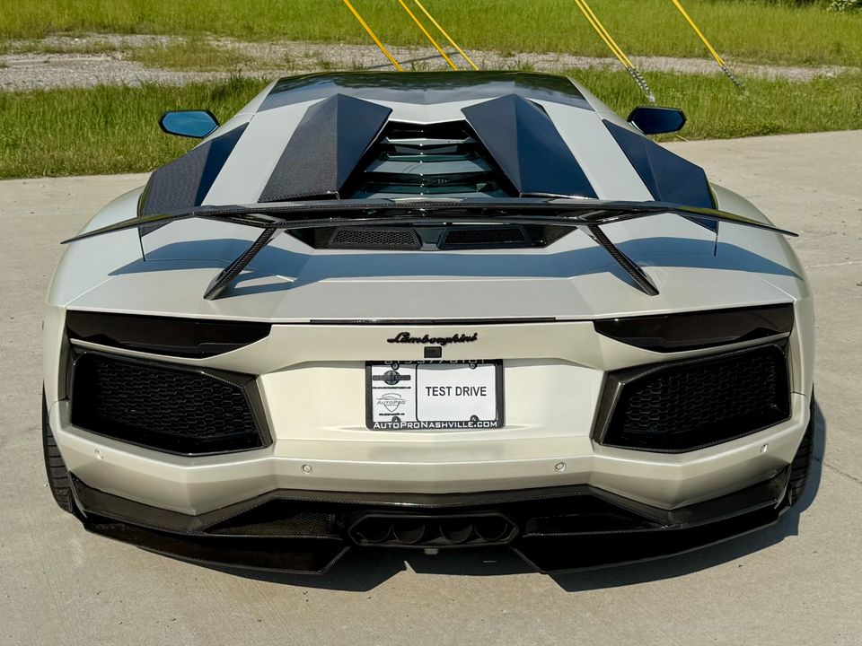 2012 Lamborghini Aventador