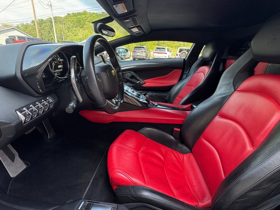 2012 Lamborghini Aventador
