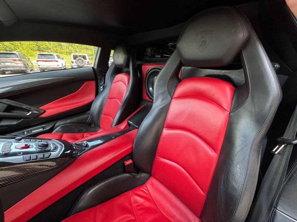 2012 Lamborghini Aventador