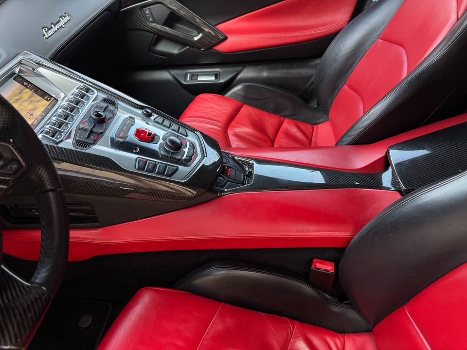 2012 Lamborghini Aventador