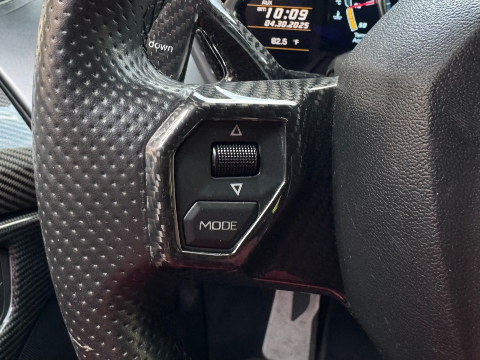 2012 Lamborghini Aventador