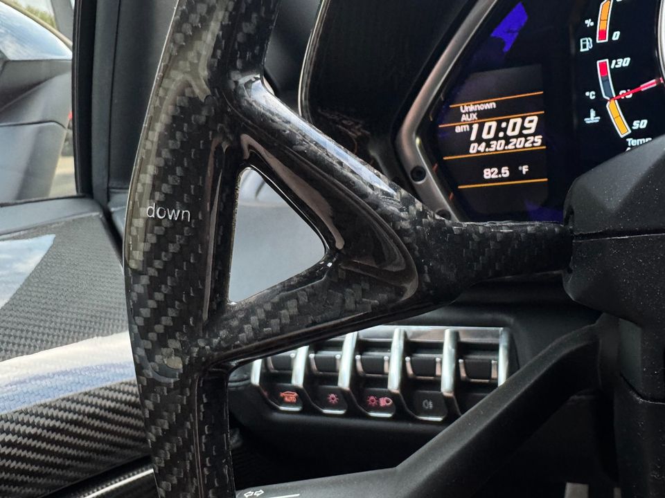 2012 Lamborghini Aventador