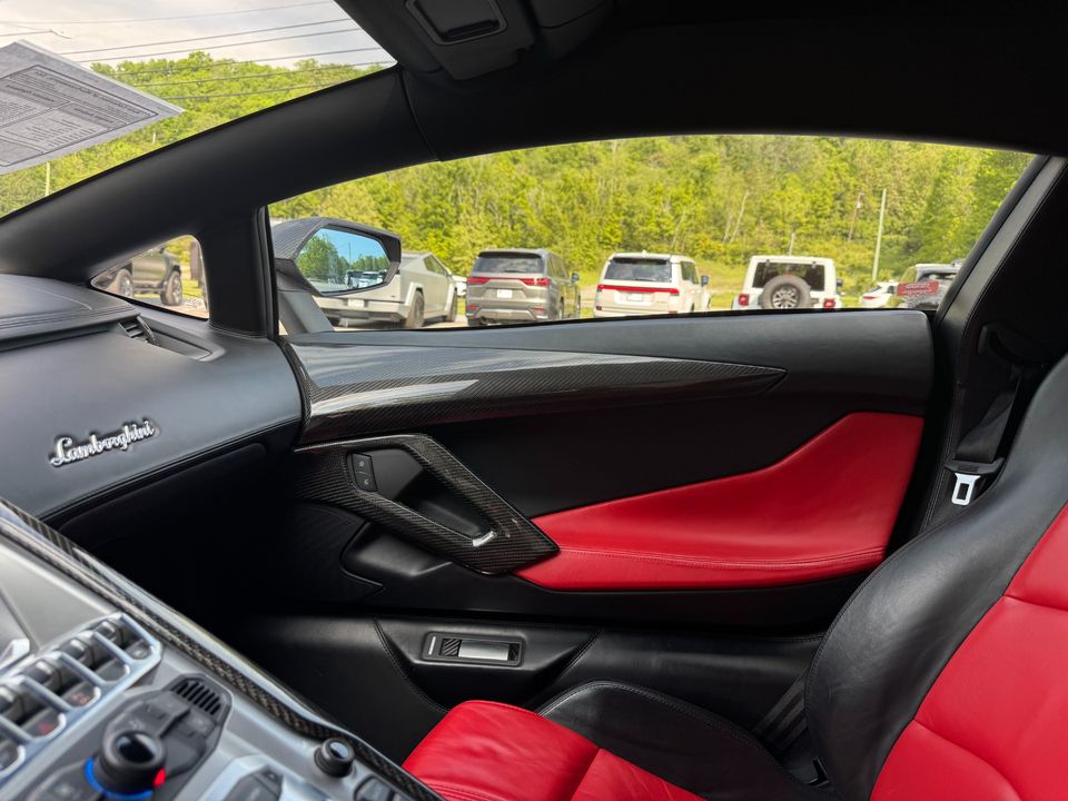 2012 Lamborghini Aventador