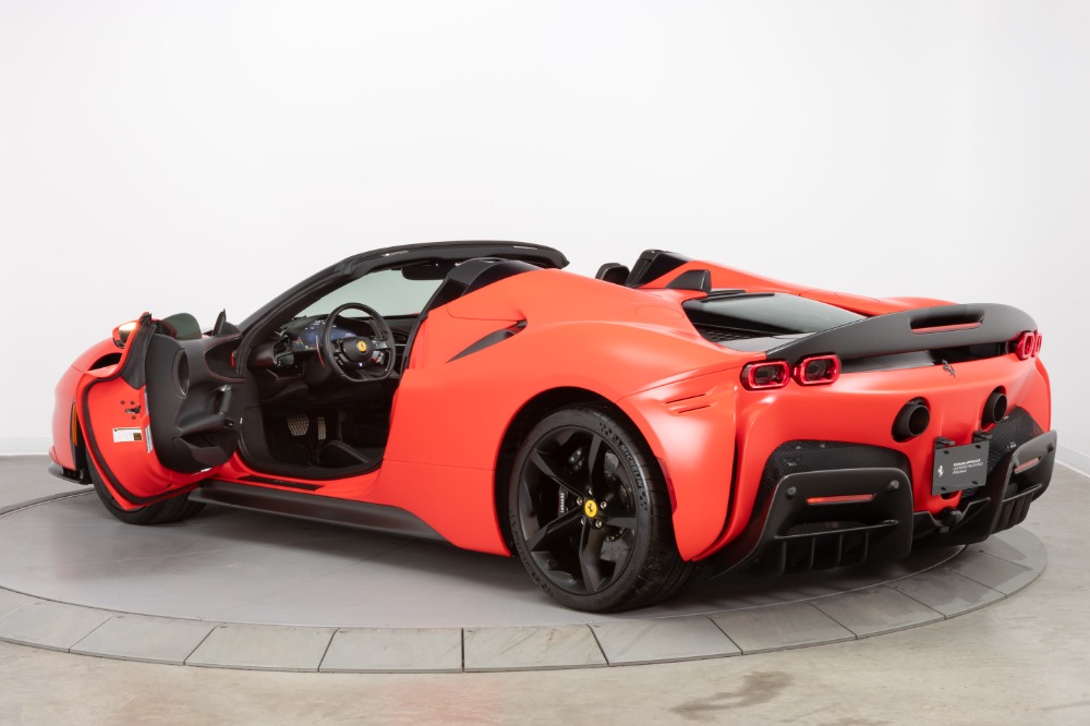 2022 Ferrari SF90 Spider