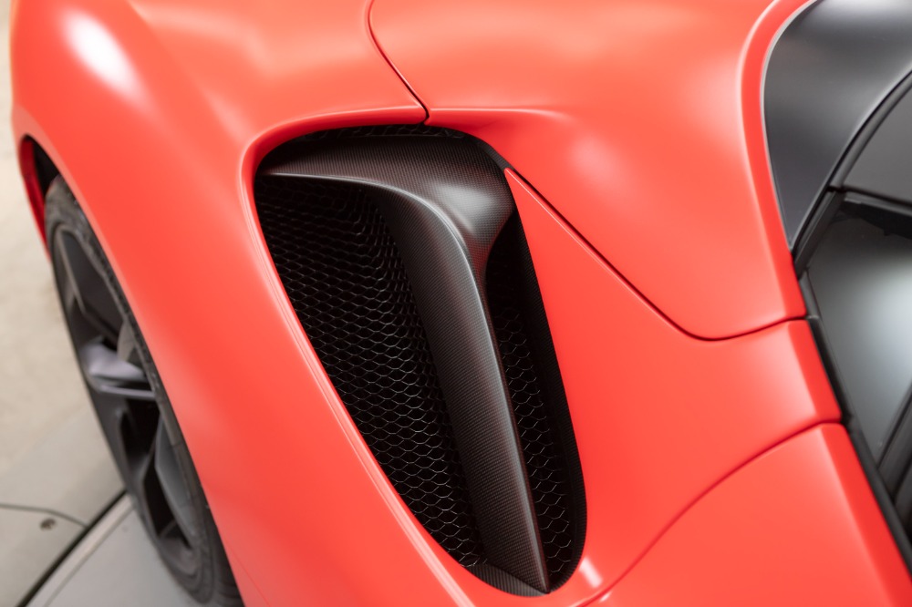 2022 Ferrari SF90 Spider
