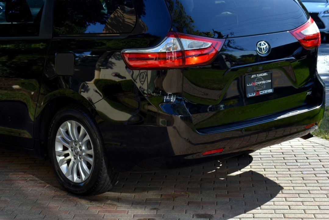 2015 Toyota Sienna