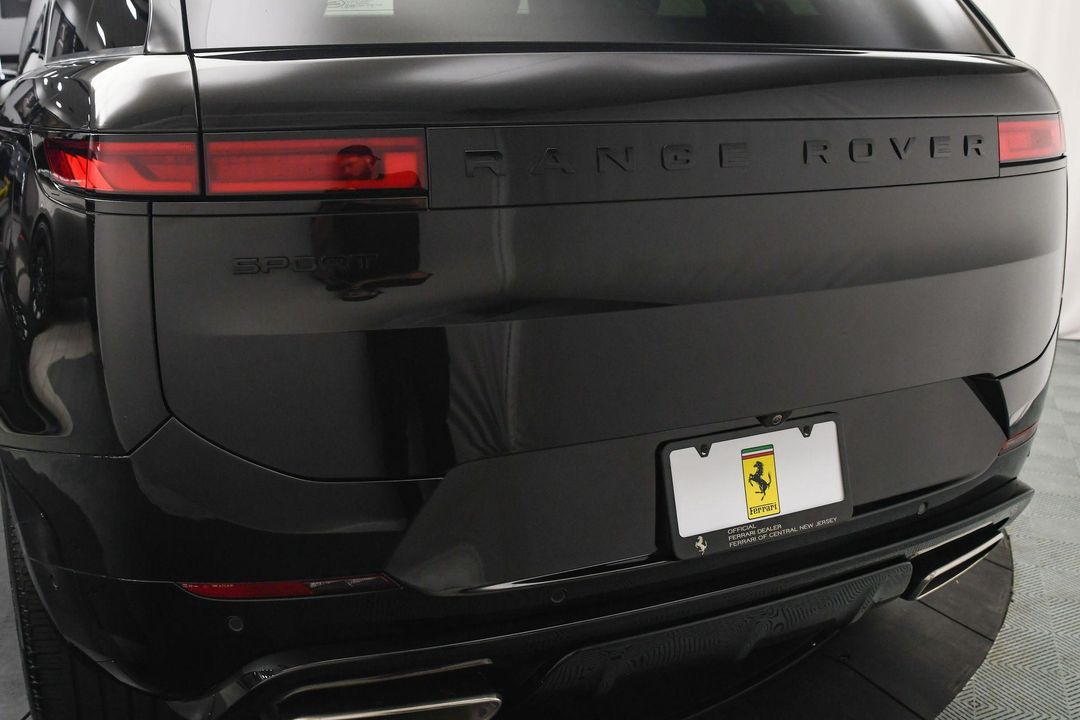 2025 Land Rover Range Rover Sport Plug-in Hybrid
