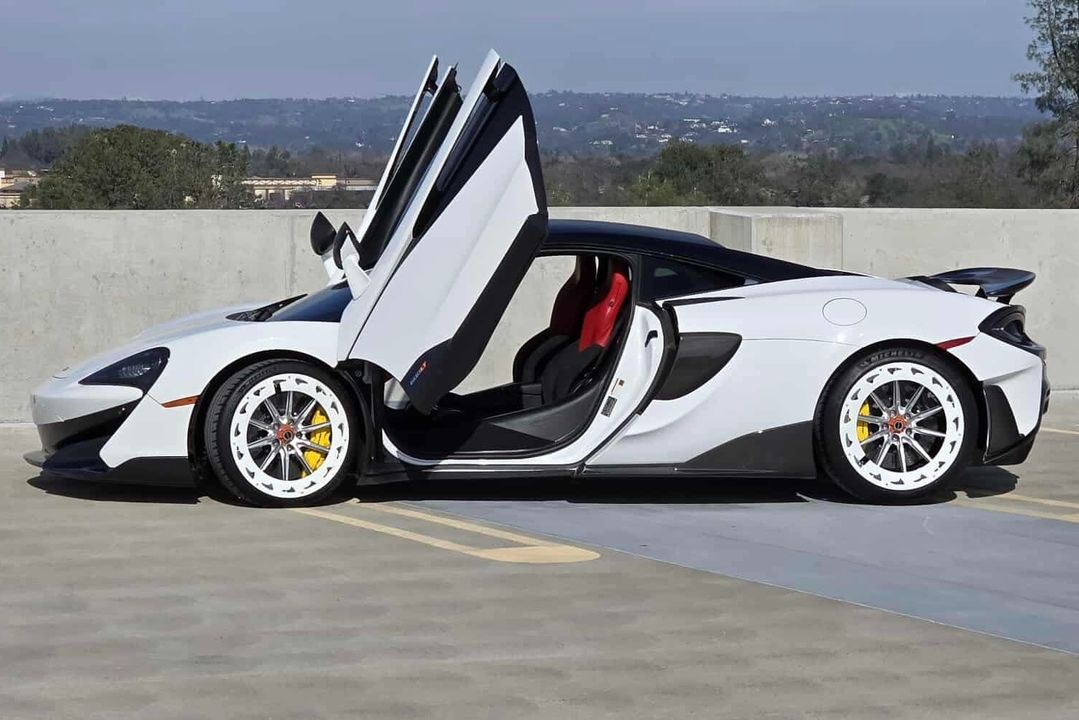 2016 McLaren 570S *600LT Conversion Build*
