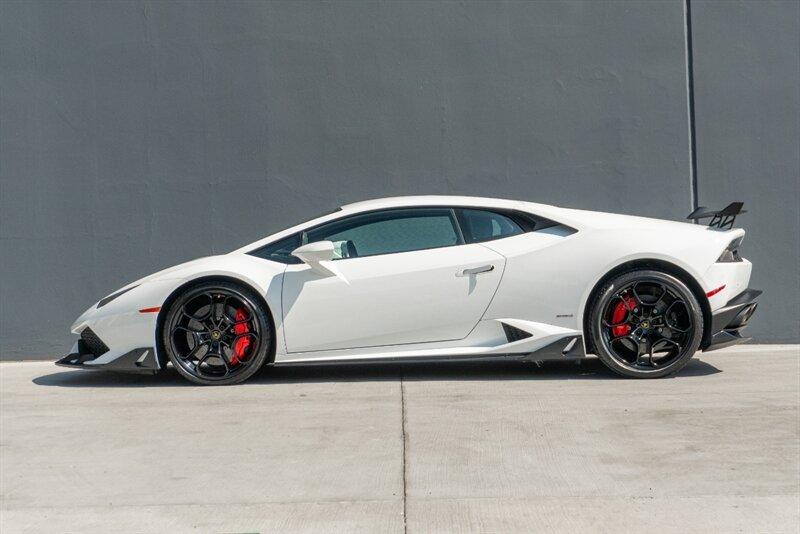 2016 Lamborghini Huracan