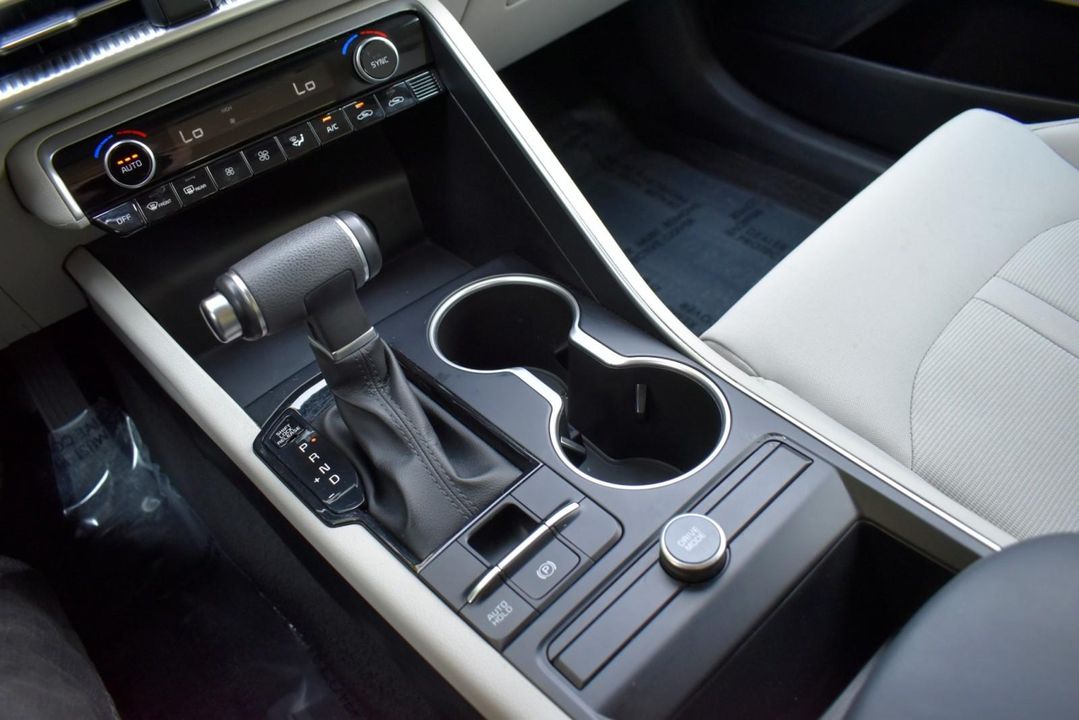 2022 Kia K5