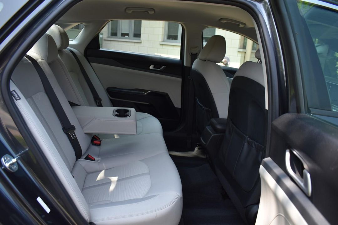 2022 Kia K5