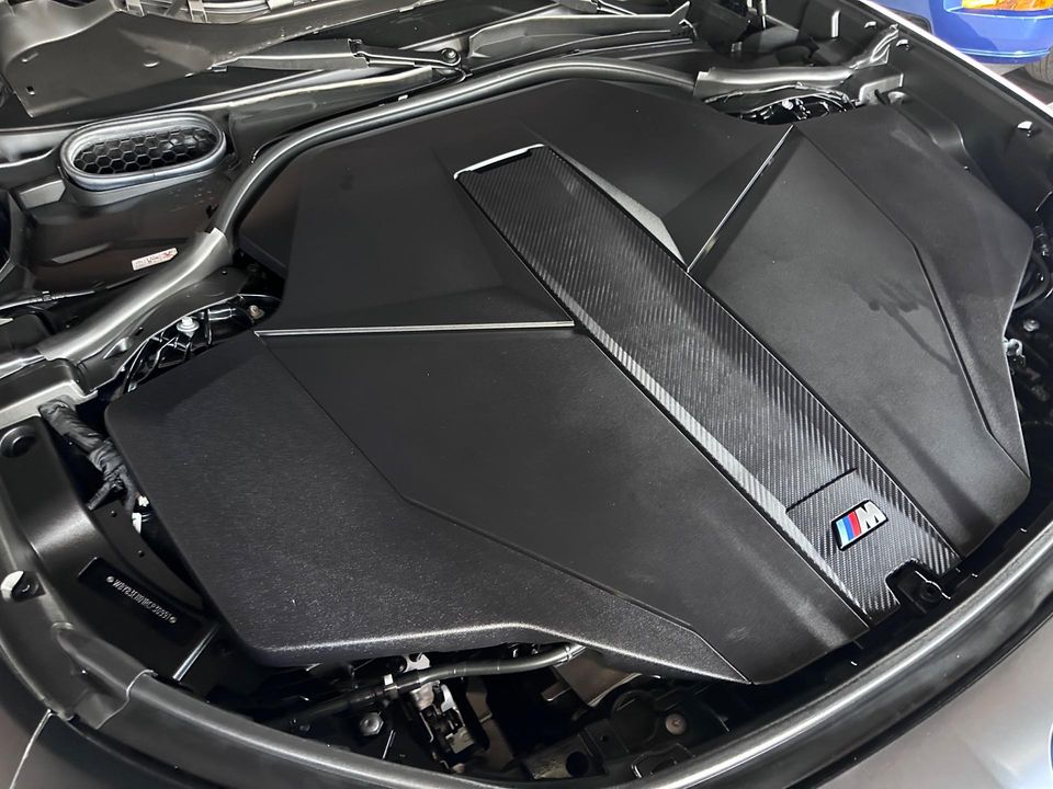 2024 BMW i7