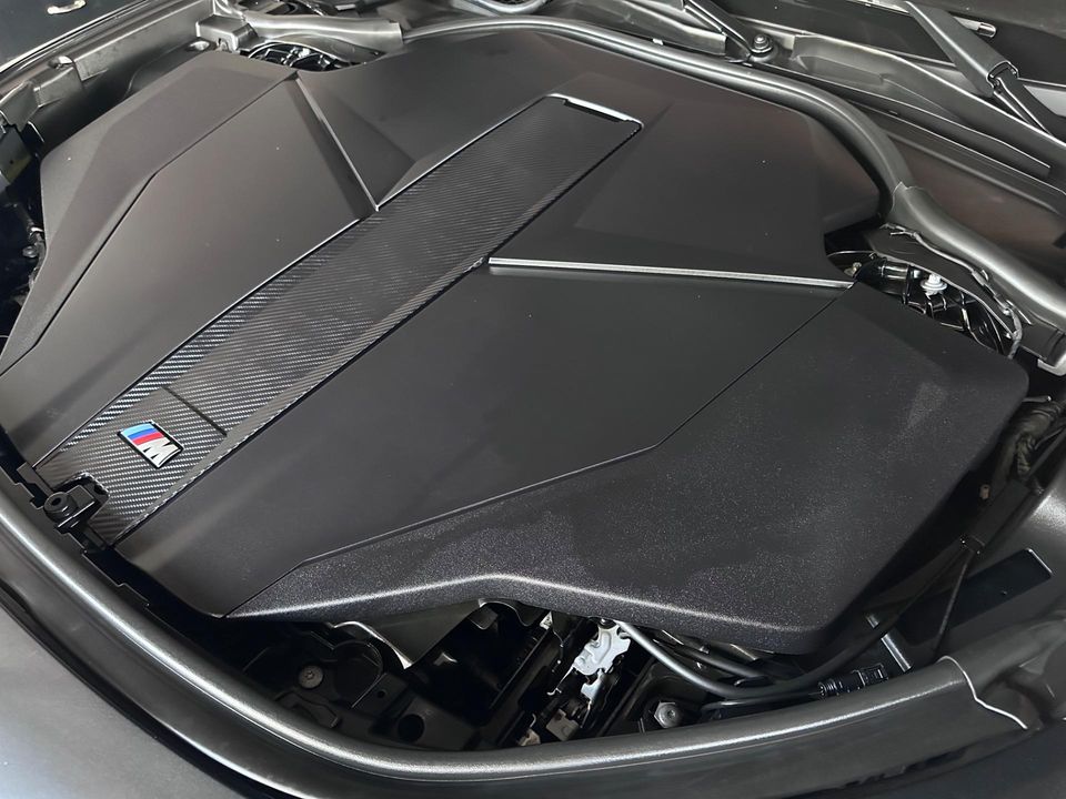 2024 BMW i7